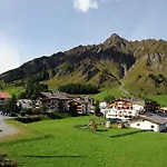 Alpin Buendnerhof