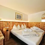 Alpin Buendnerhof 3*