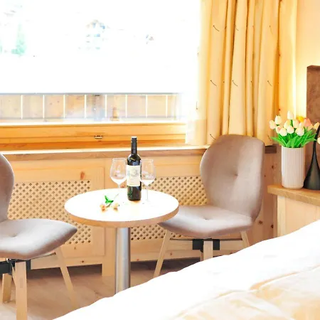 Hotel Alpin Buendnerhof