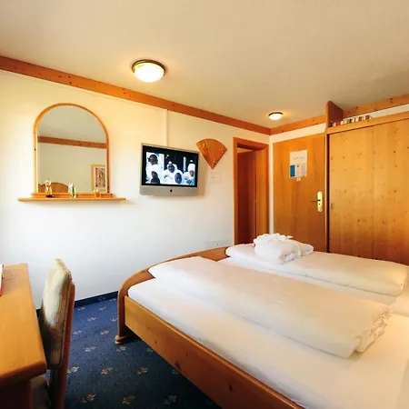 Hotell Alpin Buendnerhof